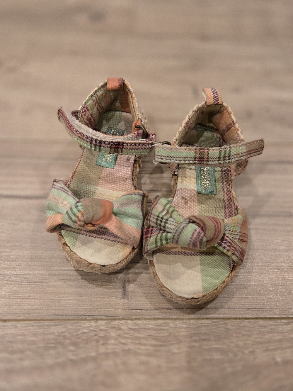 VINTAGE Gymboree 2007 Coral Reef Plaid Madras Bow Sandals - Toddler 5